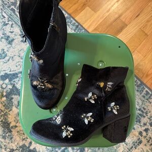 Velvet Appliqué Embellished Black Ankle Boots